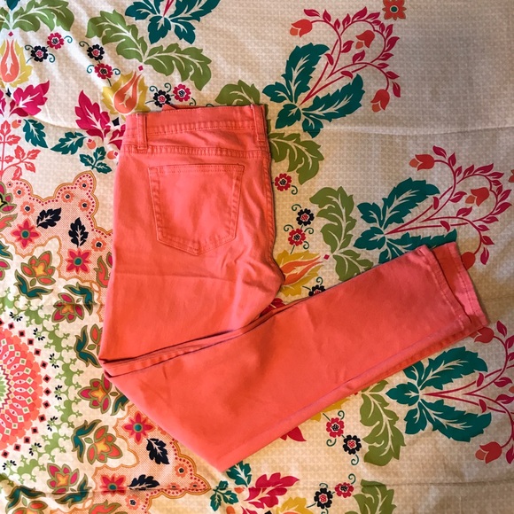 RUE 21 Coral Skinny Pant - Picture 1 of 2